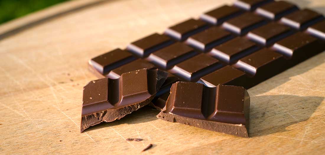 Dark chocolate squares