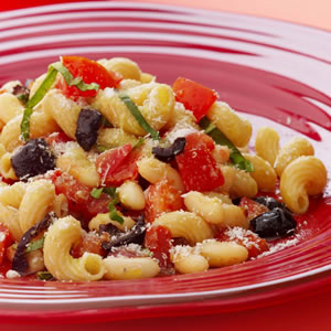 Pomodoro Pasta with White Beans & Olives